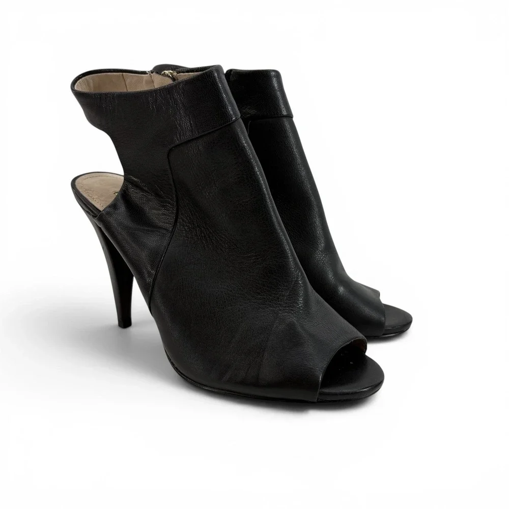 Louise et Cie Black Leather Peep Toe‎ Slingback Booties Gold Zip Heels 6.5M